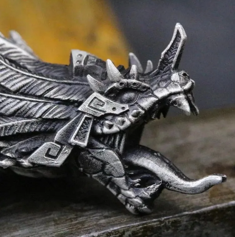 Maya Mythologie Quetzalcoatl Courquin Anhänger Halskette Retro Mode Halskette Hübsche Trend Pullover Kette Image