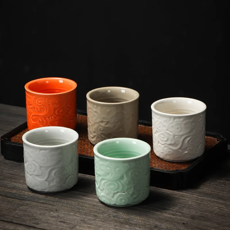 Celadon Relief Master Cup Kung Fu Teetasse Trinkteetasse Haushalt einfache Einzeltasse Image