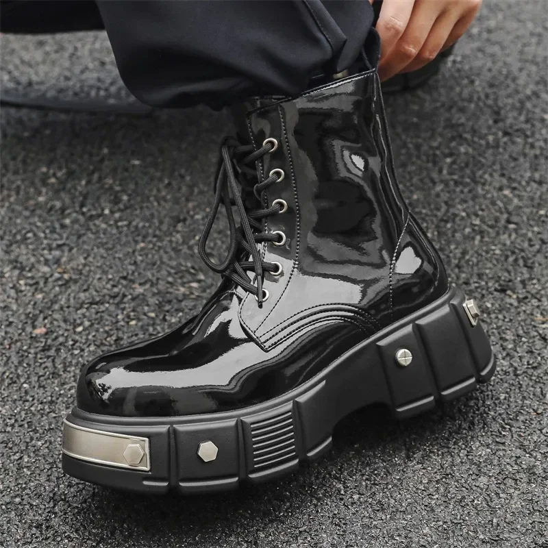 Luxus Männer Stiefel Schwarz Motorrad Schuhe Runde Kappe Zipper Punk Stiefel für Männer Metall Design Höhe Zunehmende Schuhe Männer Stiefeletten