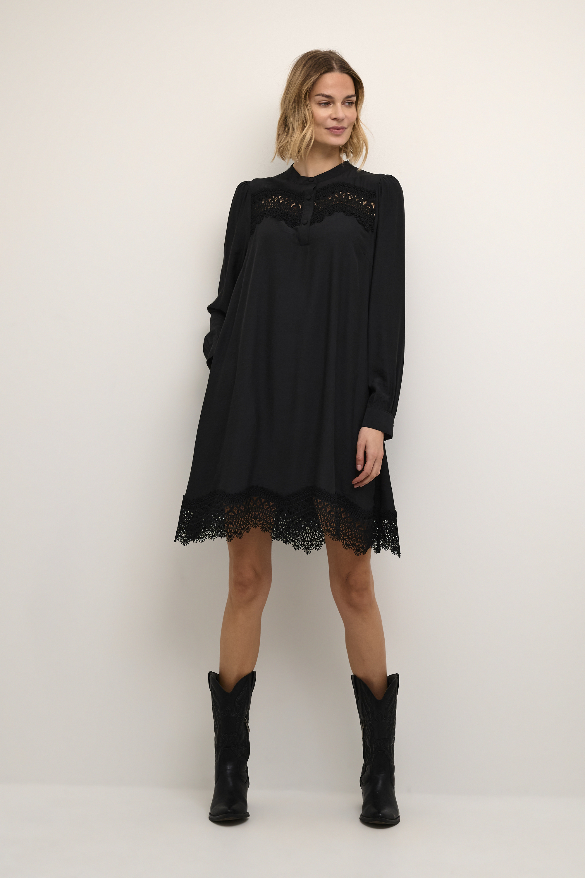 Kleid A-shape black Image