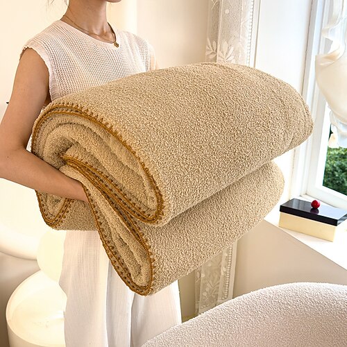 dicke Fleecedecke aus Milchsamt, weiche Korallenfleece-Nickerchendecke, Halb-Sherpa-Plüschdecke für Zuhause, kuschelig warme Winterdecke Image