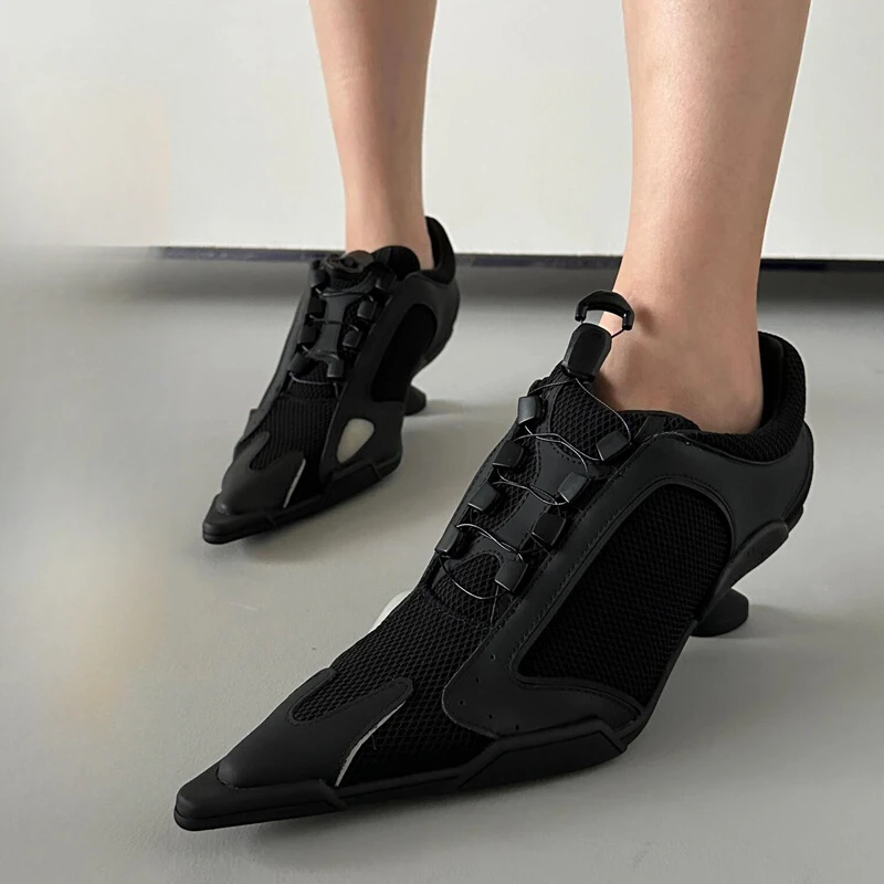 Frühling Schwarze Spitze Sportliche Hohe Sneaker-Absätze Damen Mesh-Boxschuhe Lässige Markendesign-Modeschuhe Sexy Schuhe