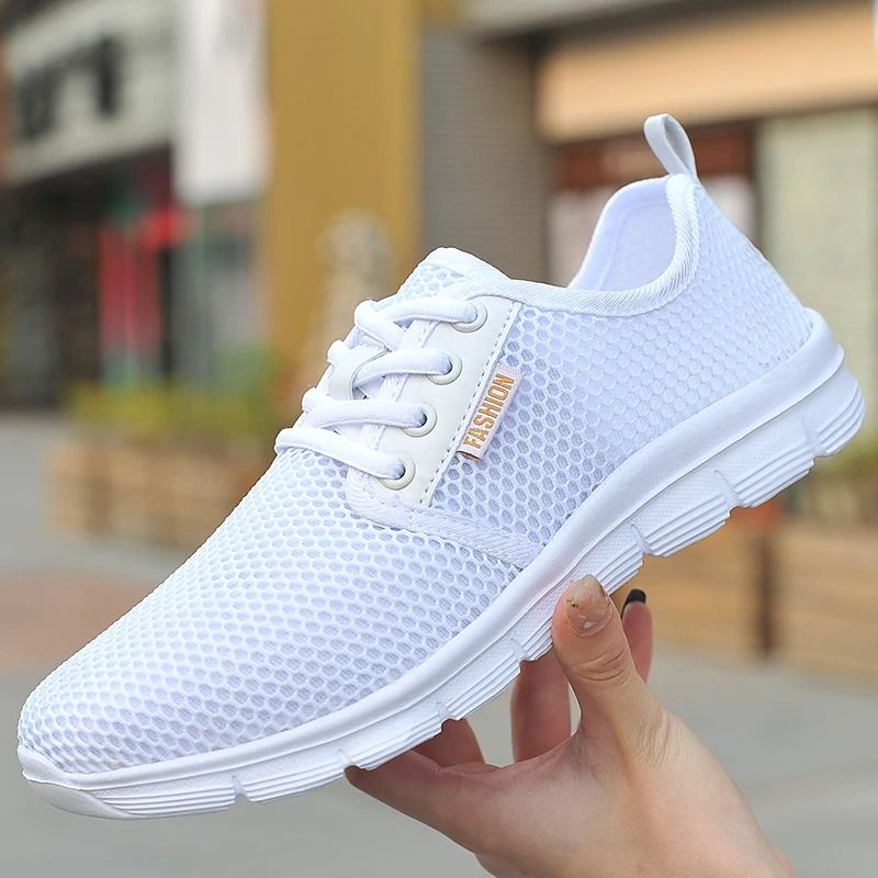 Summer Sneakers Lightweight Breathable Running Shoes For Men And Women Outdoor Beach Sports Plus Size us 11.5 white