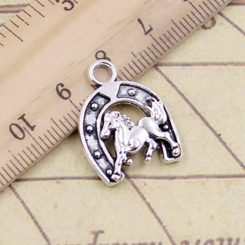 Antique Charms Horse Horseshoe Tibetan Silver Pendants For DIY Handmade Craft & Jewelry Making Antique Charms Horse Horseshoe Tibetan Silver Pendants For DIY Handmade Craft & Jewelry Making