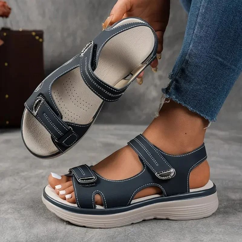 Women Summer Casual Platform Sports Sandals Comfortable Non Slip Beach Wading Shoes 9.5 beige