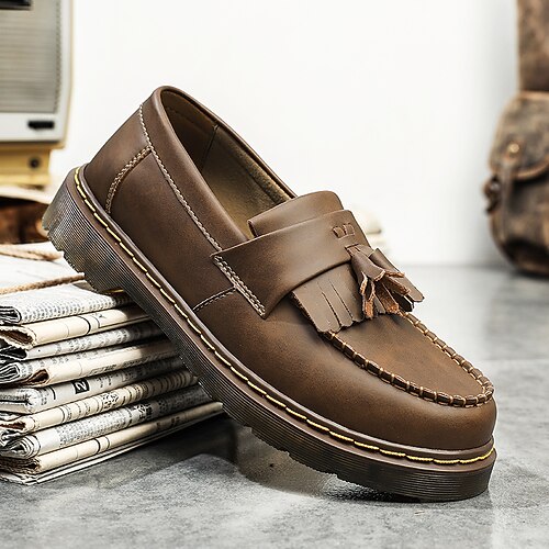 Slipper für Herren in Hellbraun und Weiß – stilvoll und bequem mit handgenähten Details, perfekt für legere und elegante Anlässe Image