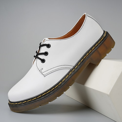 Grüne Derby-Schuhe aus Kunstleder für Herren – klassischer Schnürschuh mit gelbem Akzent, ideal für elegante Freizeit- und halbformelle Anlässe Image