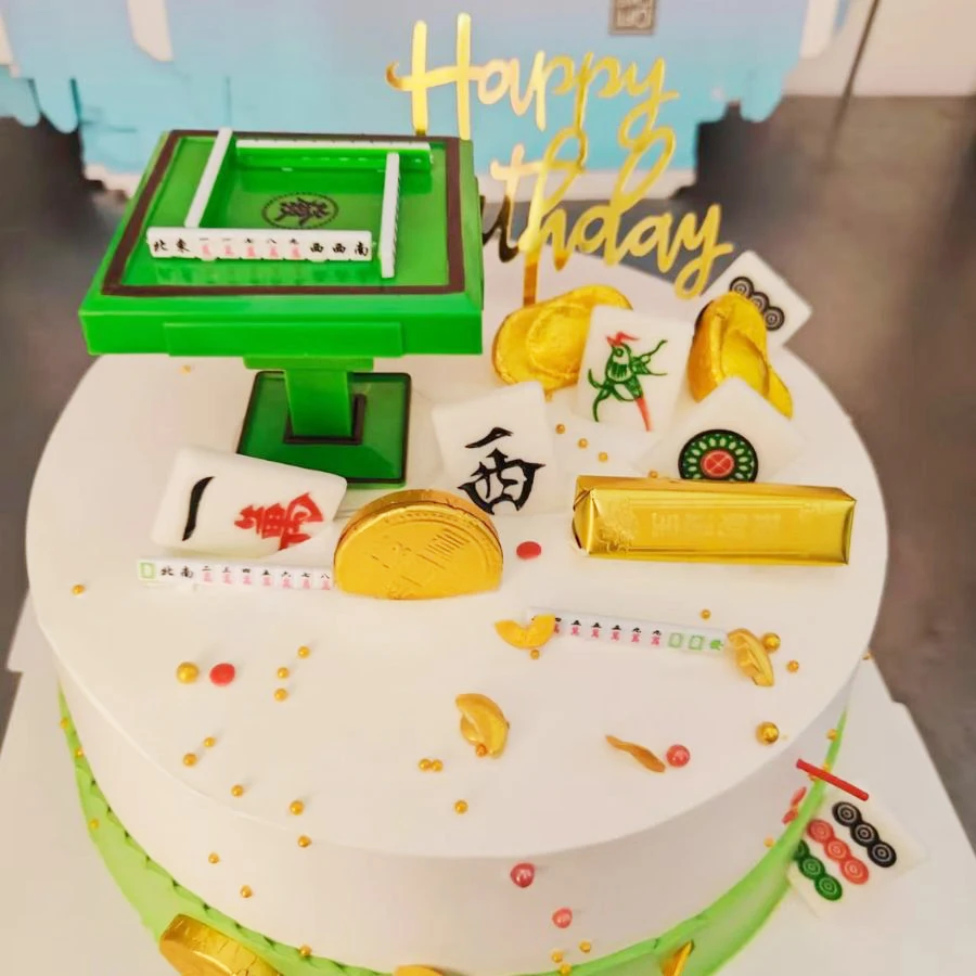 Kunststoff Mahjong Tisch Kuchen Dekoration Dekoration Dekoration Vater Mutter Ehemann Geburtstag Feier Backen Dekoration Image