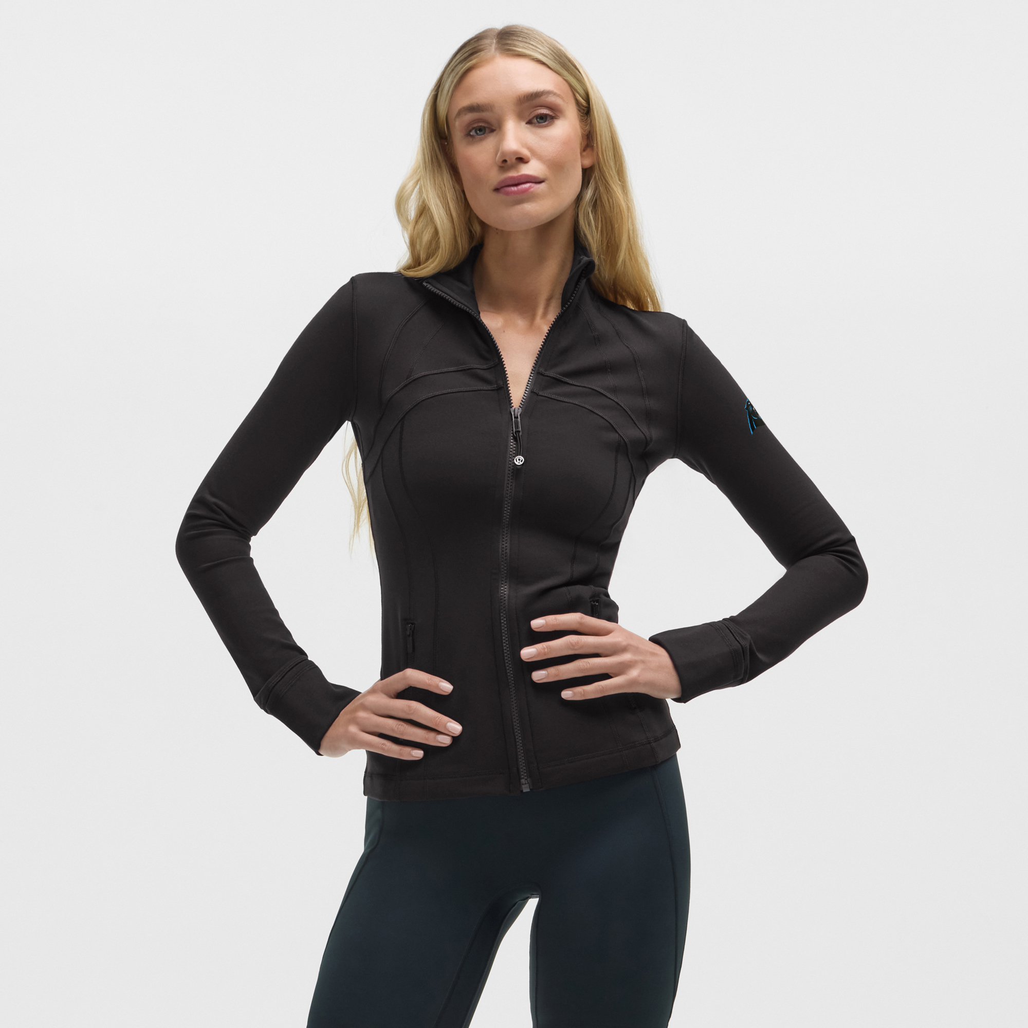 Schwarze Carolina Panthers Define Jacke für Damen von lululemon *Luon™ Image