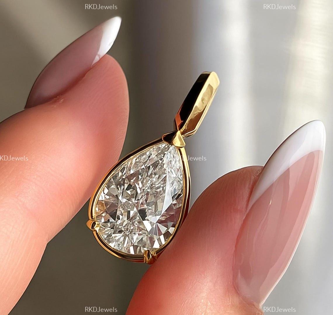 Ciondolo con moissanite a griffe con taglio a pera, incastonatura a castone, 3,50 ct, ciondolo con moissanite a pera da donna, ciondolo con moissanite