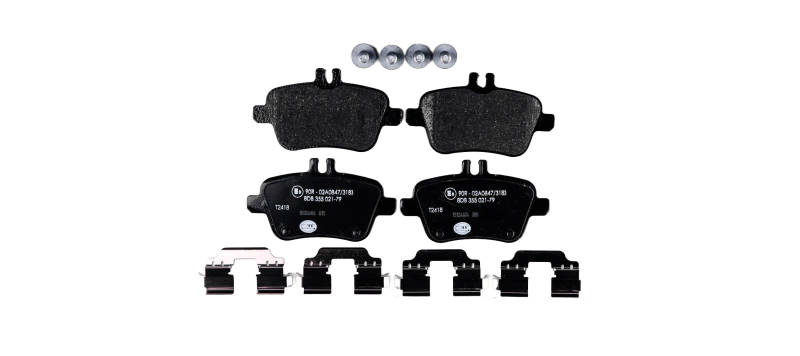 HELLA Bremsbelagsatz MERCEDES-BENZ,INFINITI 8DB 355 021-791 0064208020,0074209520,A0074209520 A0074209620,8874D1646,44060HG00A,0064208120,0064208320 Image