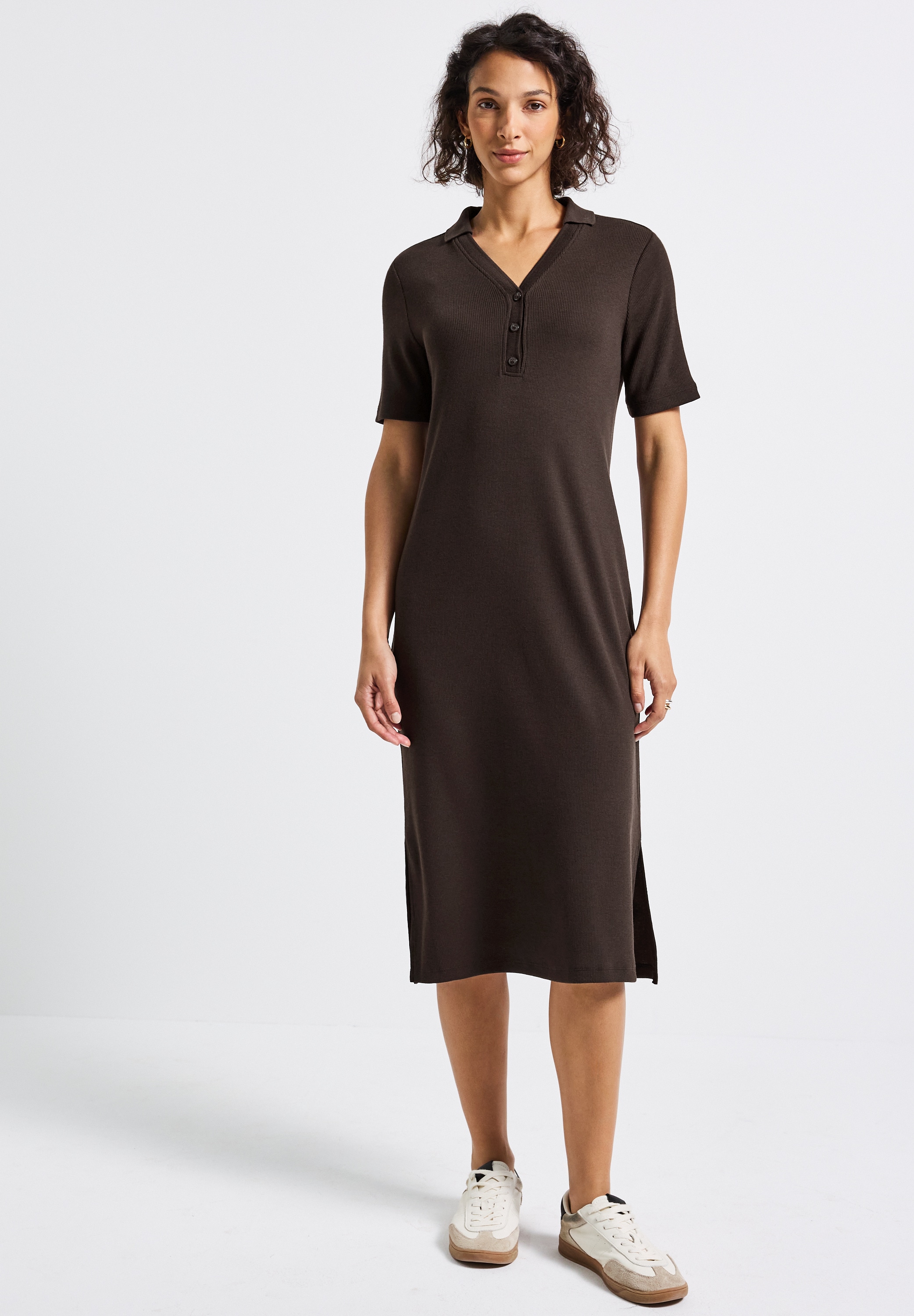 Midikleid STREET ONE, Damen, Gr. 42, EURO-Größen, braun (deep roast braun), Stoff, 63% Polyester, 34% Viskose, 3% Elasthan, unifarben, normal knieumspielend, V-Ausschnitt, abgesteppt, Kleider Midikleid, in Unifarbe