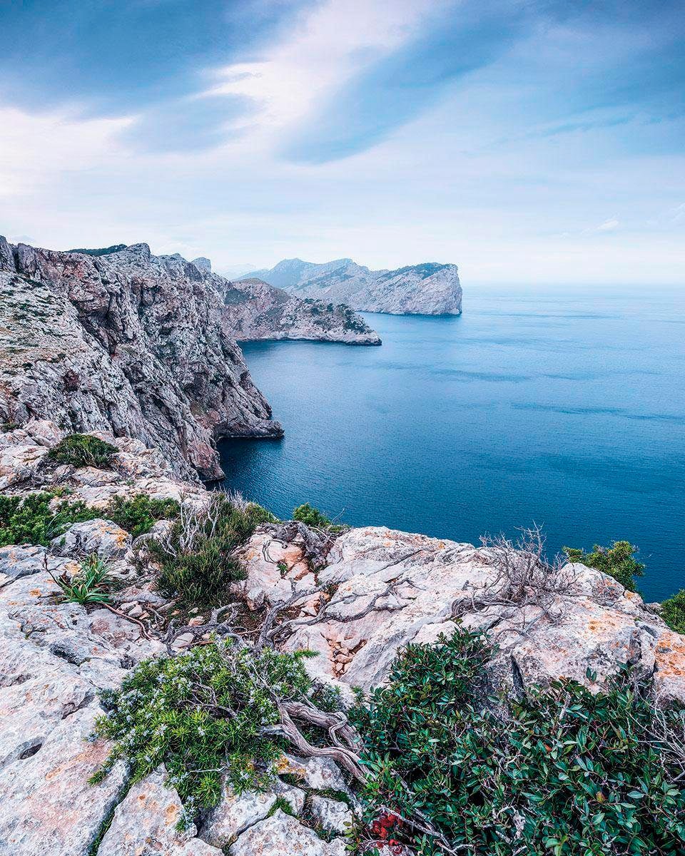 Vliestapete KOMAR "Digitaldruck Vlies - Bizarre Coast - Größe 200 x 250 cm", bunt, B:200m L:250m, Vlies, Tapeten, Wohnzimmer, Schlafzimmer