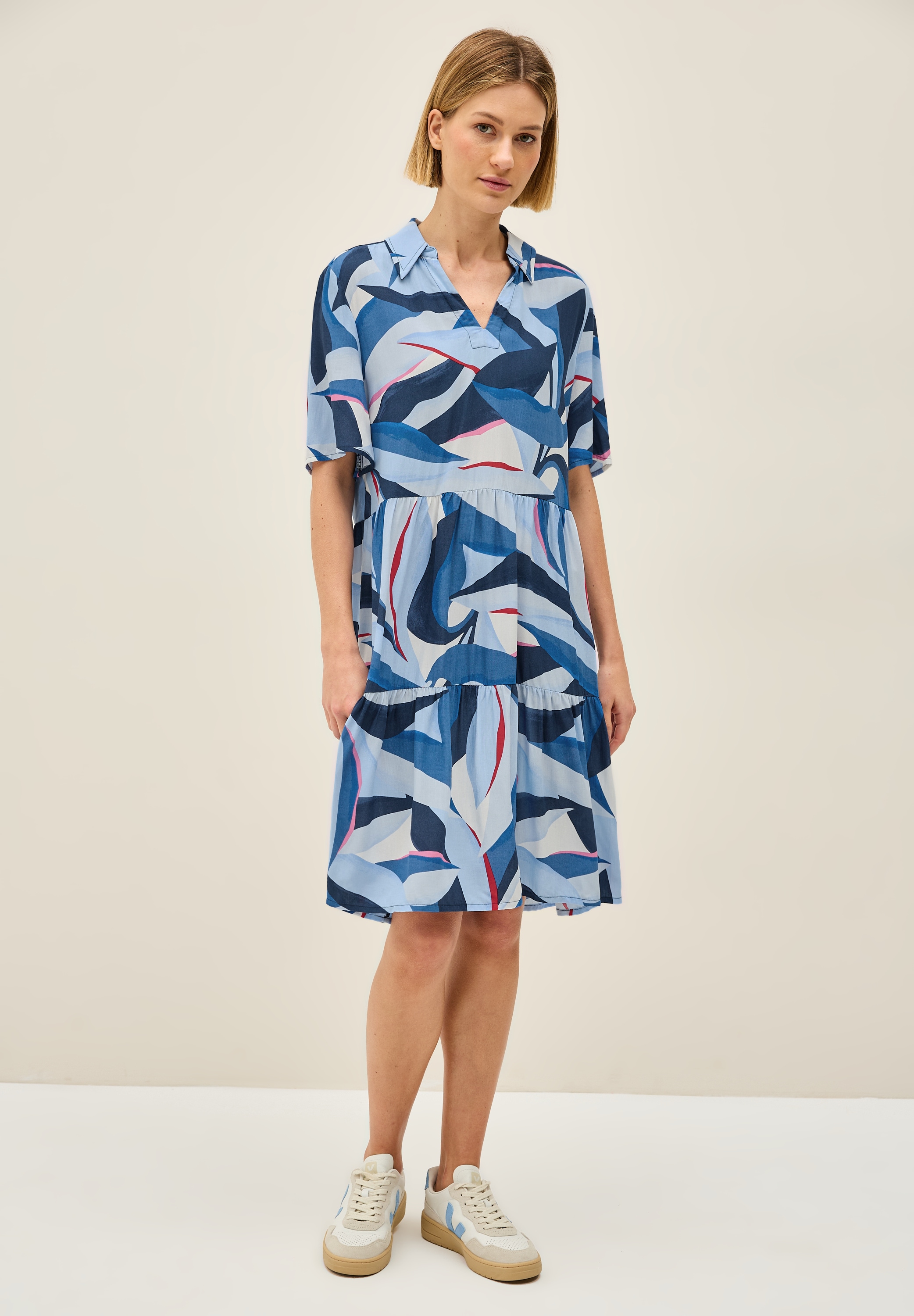 Sommerkleid CECIL, Damen, Gr. M (40), US-Größen, blau (urban navy blau), Stoff, 100% Viskose, bedruckt, normal knieumspielend, V-Ausschnitt, abgesteppt, Kleider Sommerkleid, mit allover Print