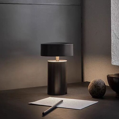 Pilzförmige Nachttischlampe, einfache, per USB wiederaufladbare, kabellose Ambiente-Nachtlampe, dimmbar. Image
