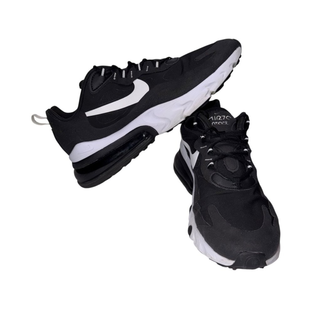 Nike Shoes | (2585) Nike Air Max 270 React Shoes Men's Size 11.5 Black & White Excellent Cond | Color: Black/White | Size: 11.5