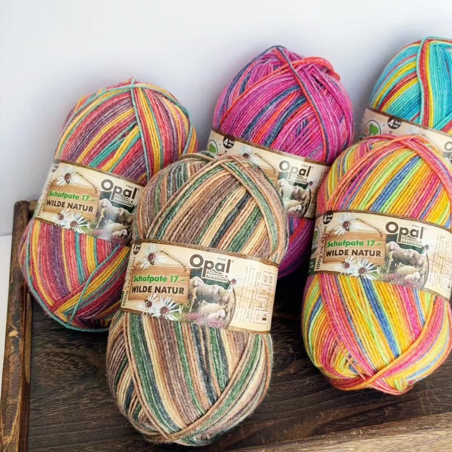 1 Kugel 100 g Opal Wilde Nature Sockengarne, 75 % Wolle und 25 % Polyamid/Nylon-Strickgarn Image