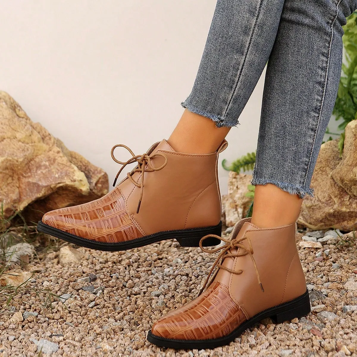 Herbst Winter Mode Frauen Lace Up Spitz Komfortable Nicht-schlupf Knöchel Stiefel Plus Größe Schuhe für Frauen 35-41 Frauen Schuhe