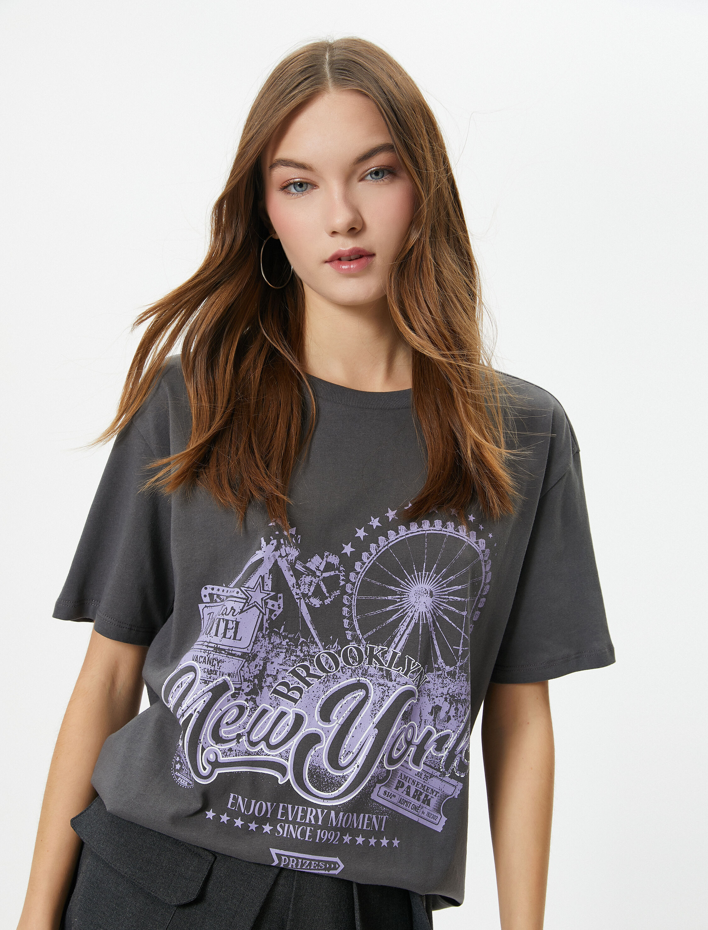 Koton TSHIRT SS Baumwoll-T-Shirt Rundhals Design Image