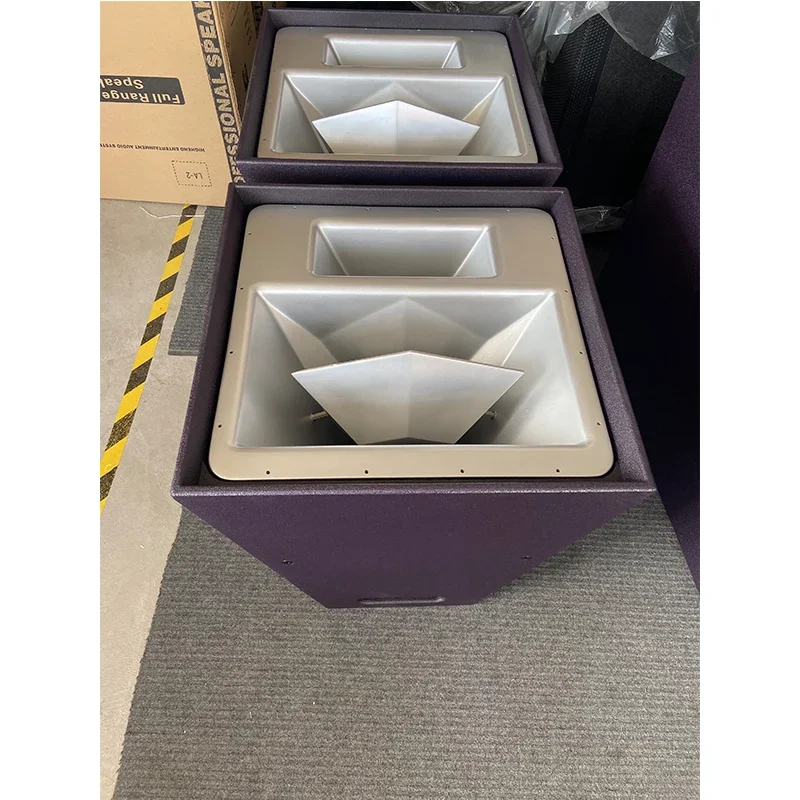 Full Range Lautsprecher 10 Zoll 3-Wege Full Range Professionelles DJ-Lautsprechersystem für Club-Konzert im Freien/Disco/Club Image