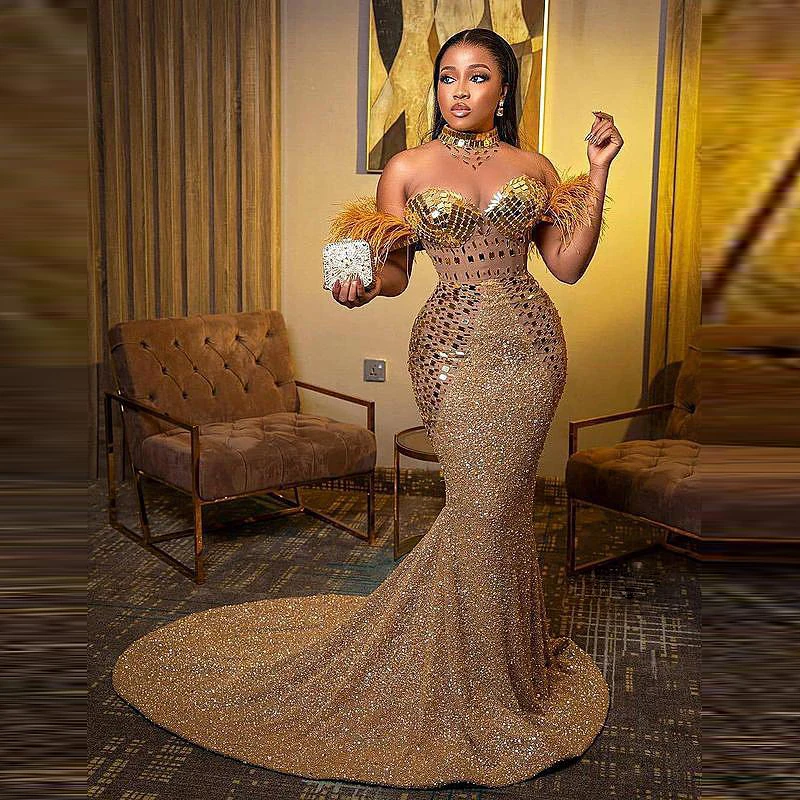 Gold Meerjungfrau Abendkleider Lange Pailletten robe de soirée de mariage Arabisch Formale Kleid Federn Sexy Prom Kleider Plus Größe
