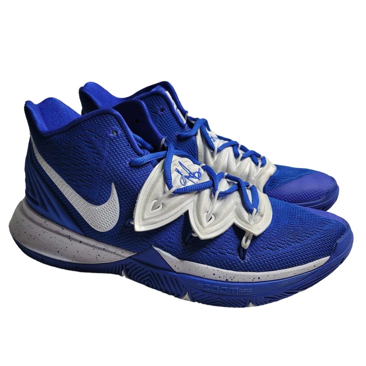Nike Shoes | 2674 Nike Kyrie Irving Shoes Men's 8 Basketball Shoes | Color: Blue/White | Size: 8