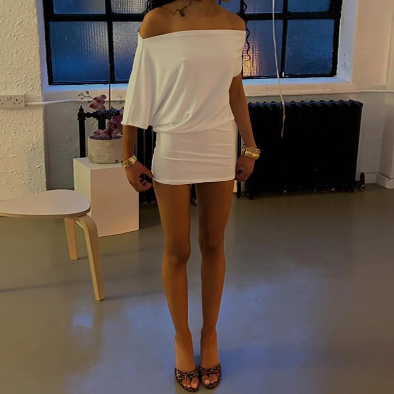 Frauen Solide Unregelmäßige Off Schulter Mini Kleid Mode Sexy Slash Neck Kurzarm Bodycon Casual Kleider Sommer Streetwear Image