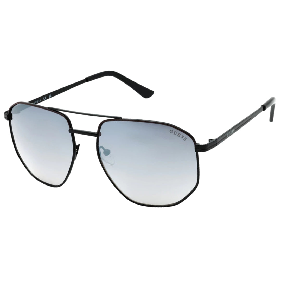 Guess – Sonnenbrille in glänzendem Schwarz mit verspiegelten Gläsern in Rauchoptik Image