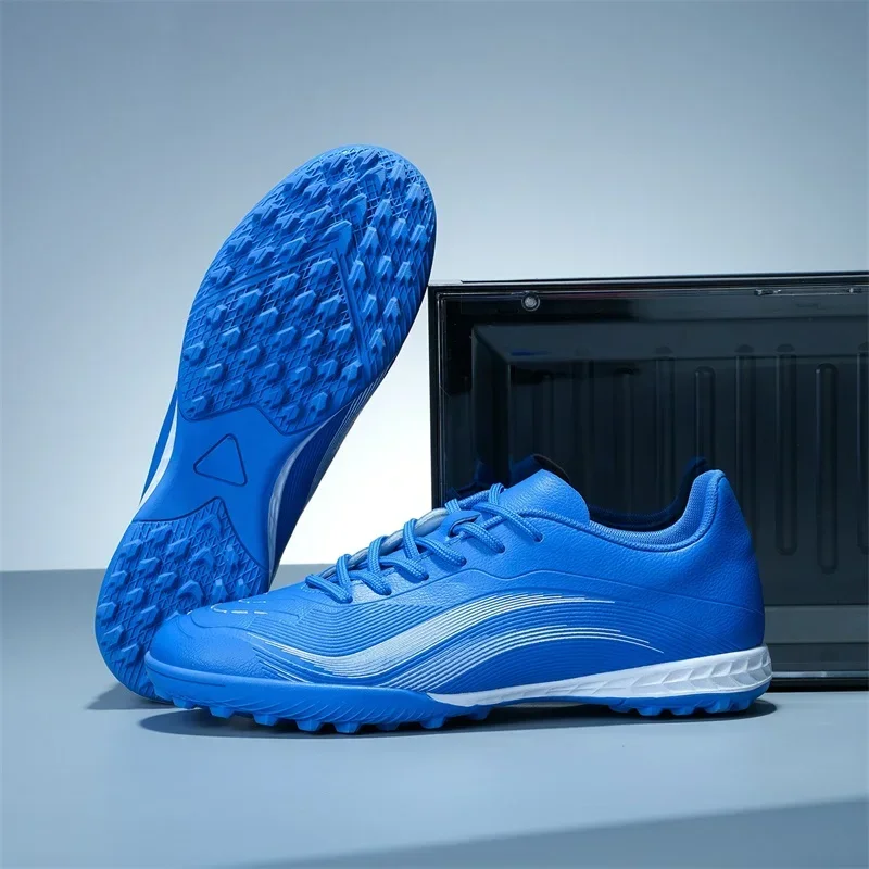 Männer Professionelle Atmungsaktive Fußball Stiefel Training Turnschuhe Unisex Fußball Schuhe Ultraleicht Futsal Gras Stollen Spiel Sport Image
