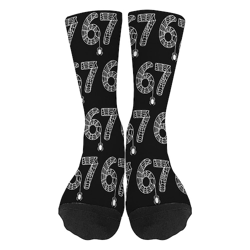 Lustige Socken mit dem 67-Meme, sportliche Crew-Socken, lässige, nahtlose Socken mit Print aus weichem, atmungsaktivem Material, bequemer Alltags-Sportstil zum Gehen, Laufen und fürs Fitnessstudio. Image