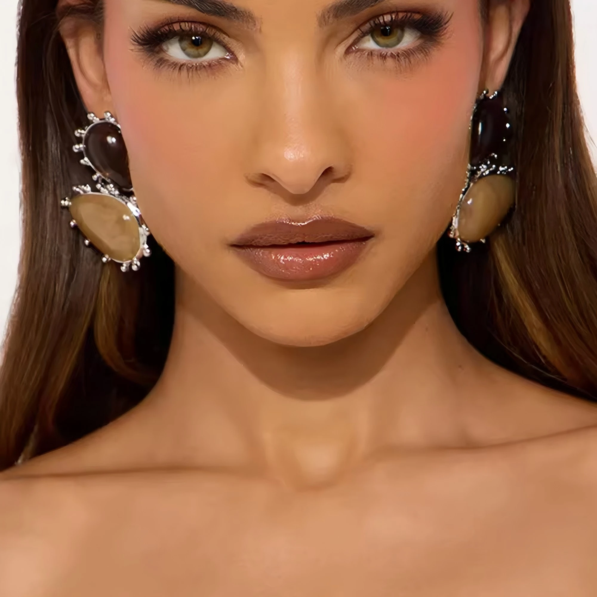 Statement-Ohrringe aus großem Wassertropfen-Harz, Designer-Accessoires, 2025, modische geometrische baumelnde Ohrringe, Abschlussball für Frauen im Großhandel Image