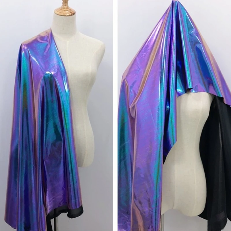 Farbwechselndes Kunstledergewebe, metallische Folie, elektrisch, lila, schillerndes Spiegel-Finish für Kleidung, Bekleidungsmaterial Image