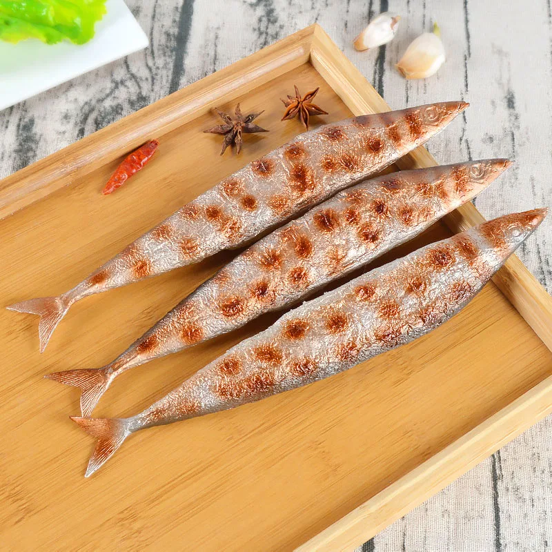 Gefälschte Fische Simulierte Herbst Schwertfisch Prop Ornament Simulierte Gesalzene Fische Modell Foto Requisiten Ins Lebensmittel Modell Image