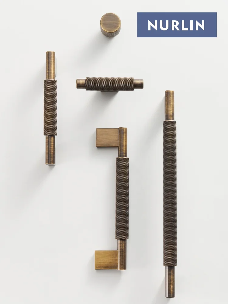 Nurlin Rändelung aus massivem Messing, antikes Messing, Kreuzmuster, Schrankknopf, Schränke, T-Stange, Möbel, Kühlschrank, Tür, Küche Image