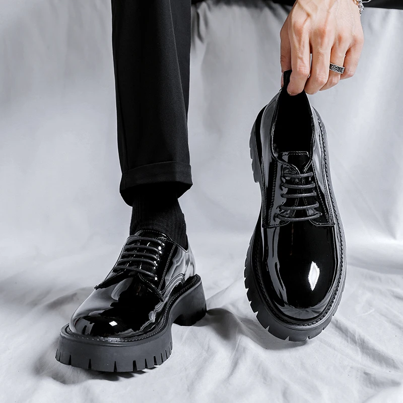 Männer Schwarz Hohe Sohle Plattform Casual Leder Schuhe Mann Japan Harajuku Koreanische Streetwear Fashion Business Hochzeit Leder Schuhe