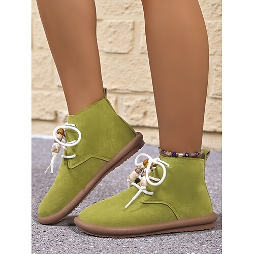 Grüne Damen-Ankle-Boots mit Perlen-Schnürsenkeln – flache Boho-Chukka-Boots für Frühlingsspaziergänge, Reisen und lässige Schuloutfits Image