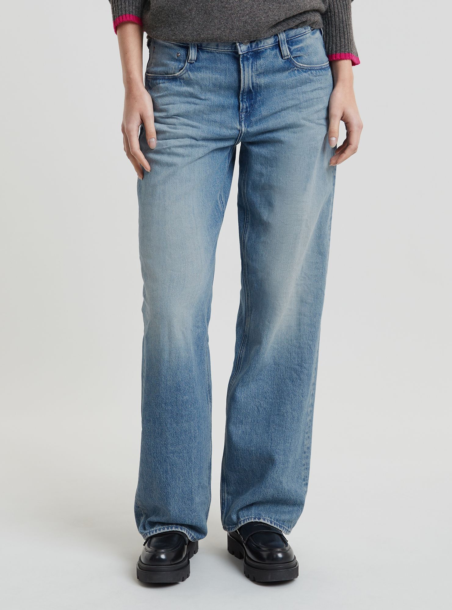 5-Pocket-Jeans G-STAR "Judee Low Waist Loose Jeans", Damen, Gr. 24, Länge 28, sun faded air force blau, Obermaterial: 25% Baumwolle, Jeans 5-Pocket-Jeans