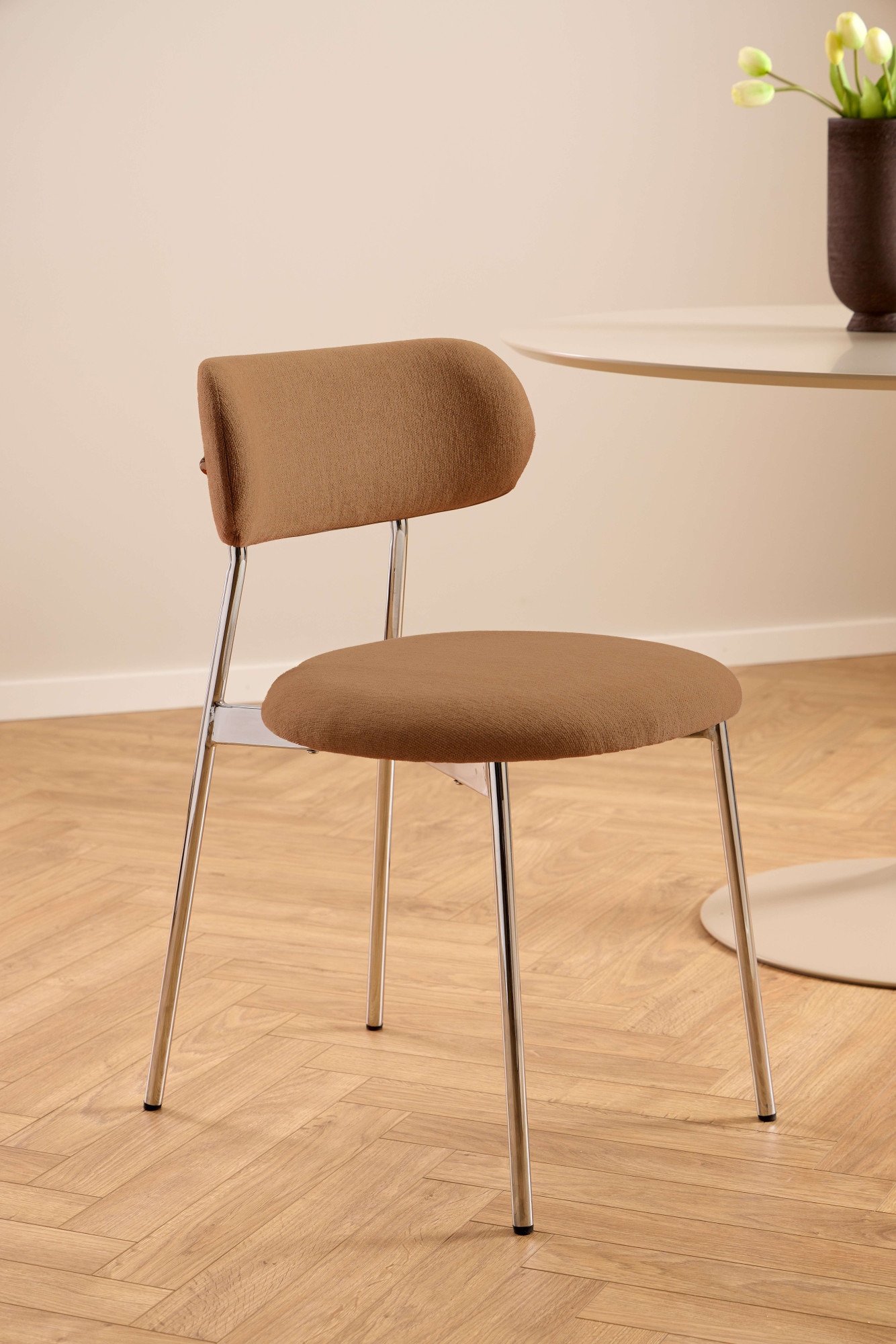 Esszimmerstuhl ACTONA GROUP "Lyric, Küchenstuhl, mit gepolsterter Sitzfläche", terracotta, chrom, B:52cm H:78cm T:47,5cm, Stoff, Stühle, Esszimmerstuhl, Stuhl, Chenille, Retro-Futur, Chromstahlgestell, FSC™