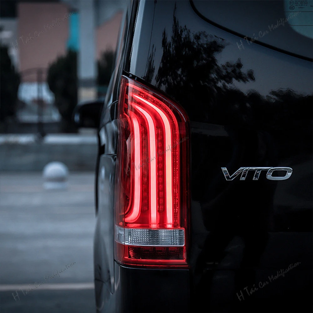 Luci posteriori a LED per Mercedes Benz Vito Classe V W447 2016-2022 Lampade posteriori Fanali posteriori Fendinebbia Indicatori di direzione Set di luci per auto
