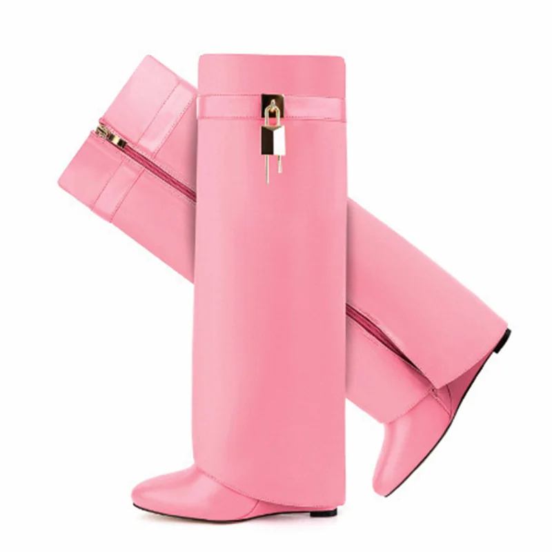 2025 Autunno Inverno Stivali con chiusura Stivali al ginocchio firmati da donna Stivali da cavaliere con tacco alto di marca da donna Piega stivale lungo con zeppa gotica