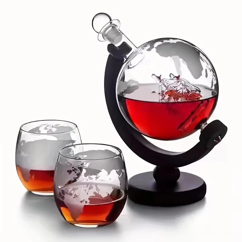 850 ml kreatives Globus-Dekanter-Set mit bleifreier Karaffe, exquisiter Holzständer und 2 Gläser, Whisky-Dekanter, Geschenk in Globusqualität