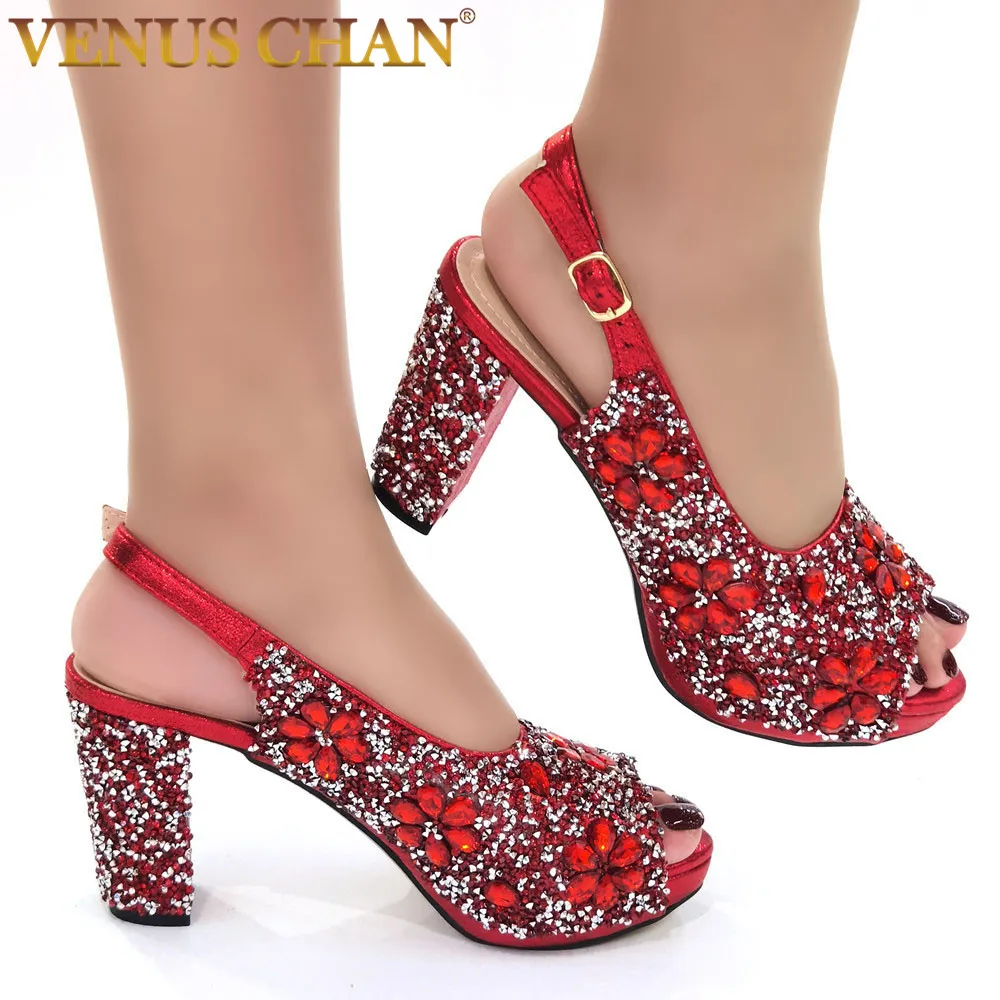 Venus Chan Afrikanische Mode Hochzeit High Heel Sandalen 2022 Italienischen Volle Diamant Design Rot Farbe Partei Frauen Schuhe