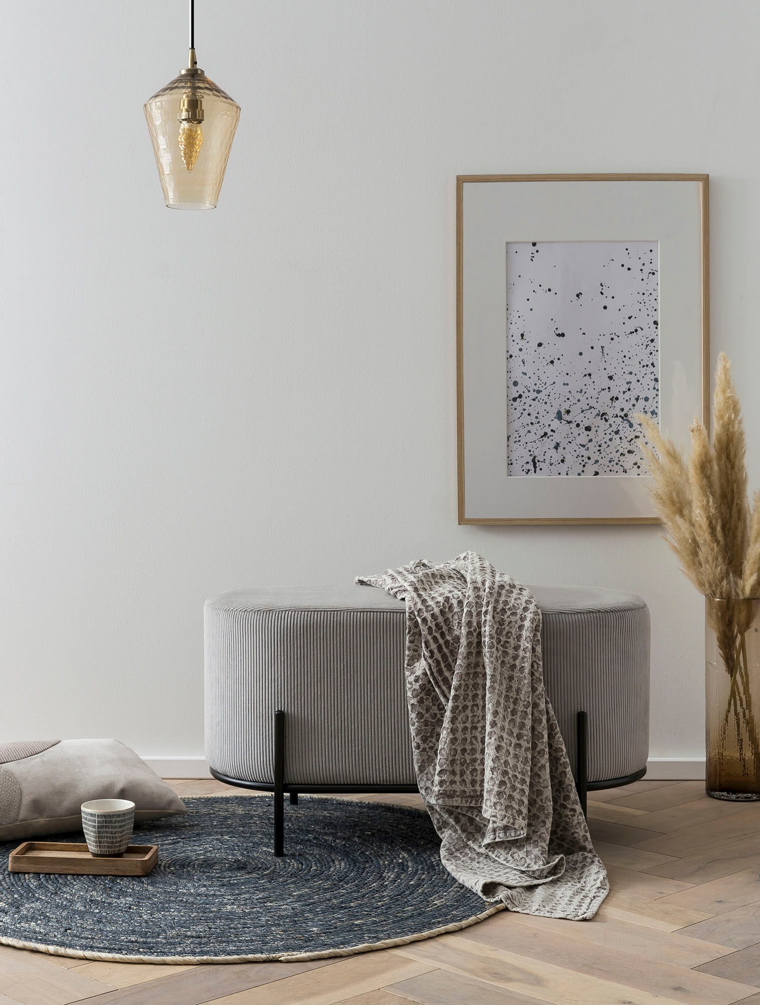 Polsterhocker SALESFEVER "Komfortabler Polsterhocker", grau (hellgrau, schwarz), B:80cm H:42cm T:40cm, Stoff (88% Polyester/12% Nylon), Metall, Hocker, Polsterhocker, mit Design-Gestell aus schwarzem Metall