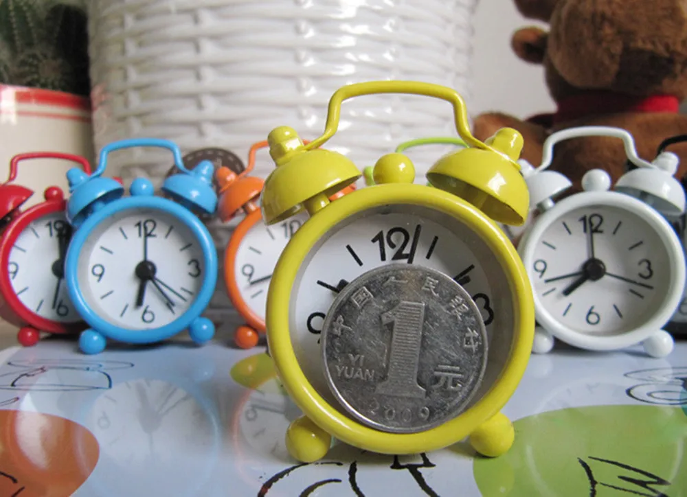 4cm Creative Cute Mini Metal Small Alarm Clock Electronic Alarm Clock Multi Color Electronic Small Alarm Table Morning Clock