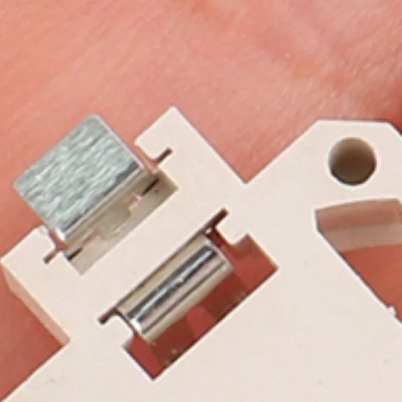 10 Stück weißes Gehäuse, vergoldet, verzinnt, Knopfbatteriehalter für CR2032 Cr2025 Bs-6 SMD-Knopfbatteriehalter, Sockelgehäuse Image