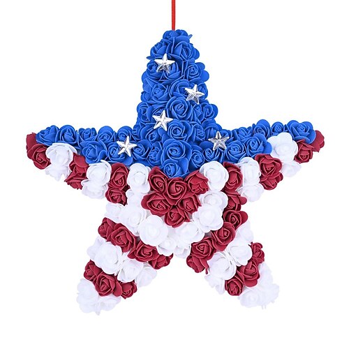 Amerikanischer Unabhängigkeitstag 250: Haustürdekorationen, rote, blaue und weiße Kränze, festliche Partys, Kränze zum Unabhängigkeitstag Image