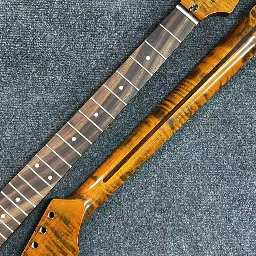 Flame Maple ST-Style-Gitarrenhals-Ersatz, 25,5 Zoll Maßstab, 9,5 Zoll Radius, 22 Bünde, glänzendes Palisandergriffbrett mit hinterer Einstellstange Image