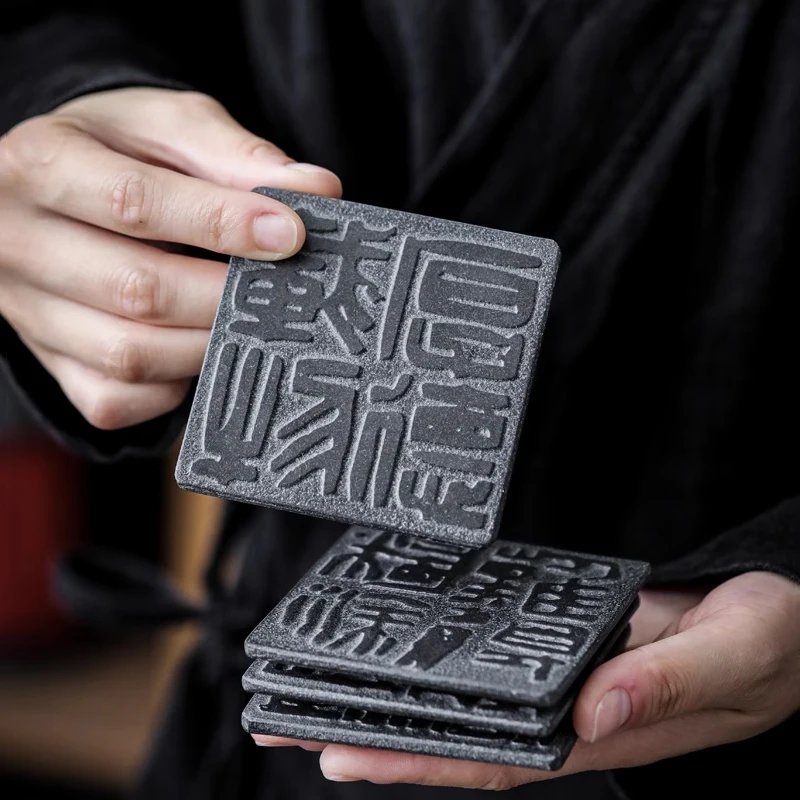 Teeuntersetzer aus Naturstein Handgefertigt Zen Hitzebeständige Schwarze Quadratische Tassenmatte Teezeremonie Teetisch Wohndekor Geschenk für Teeliebhaber
