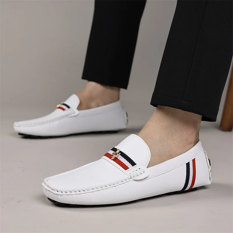 Loafer Männer Fahren Schuhe Casual Schuhe Bequeme Klassische PU Leder Loafer Business Schuhe Slip on Walking Männer Loafer Schuhe