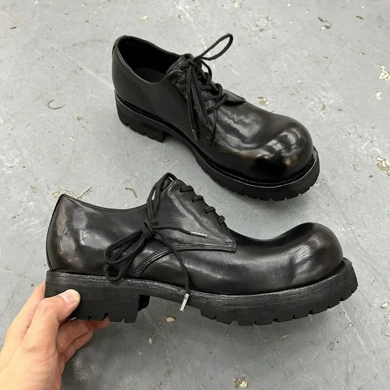 Vintage lässige schwarze Lederschuhe, große runde Zehen, Schnürschuhe, britische Schuhe für Herren- und Damenmode, Show-Paarschuhe